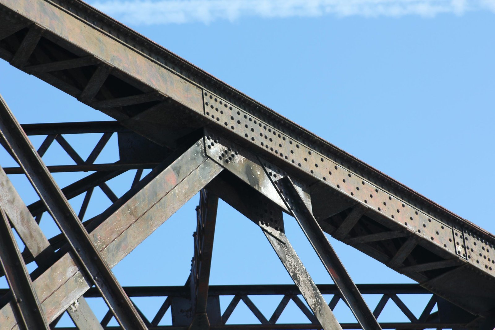 Upper connection
